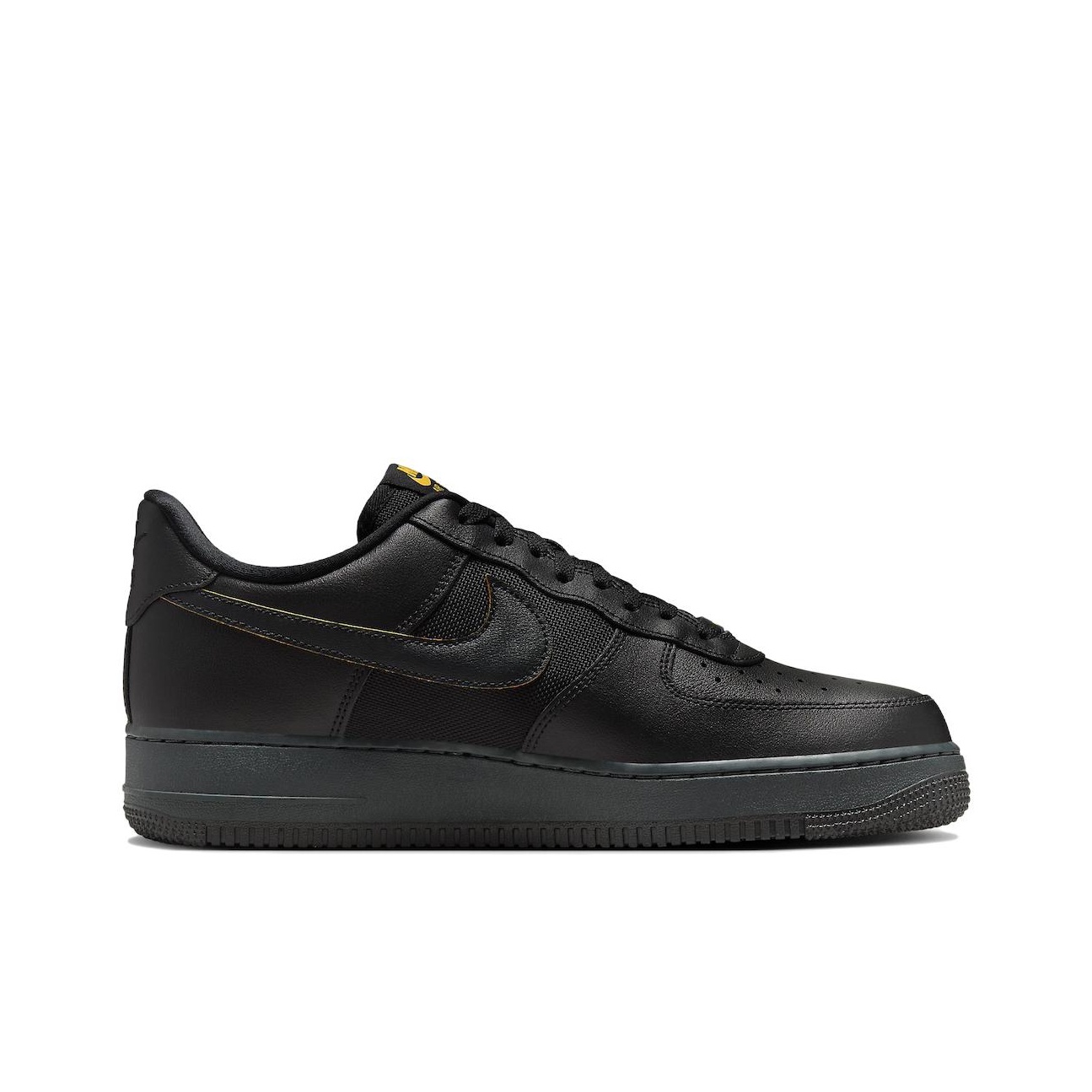 حذاء نايك إير فورس 1 منخفض الر - مراجعة Nike Shoes Air Force 1 وسعره