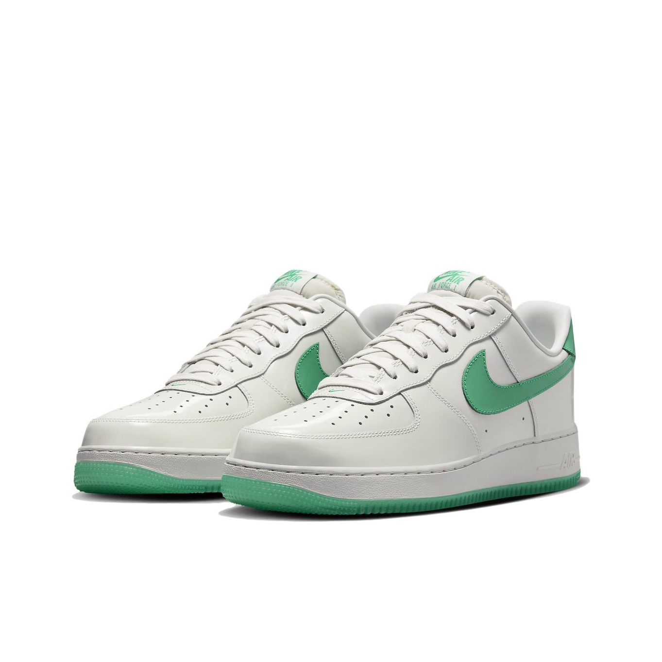 حذاء نايك إير فورس 1 للرجال من - مراجعة Nike Shoes Air Force 1 وسعره